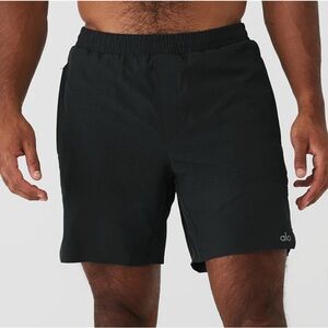 Men’s ALO Yoga 7” Traction Short